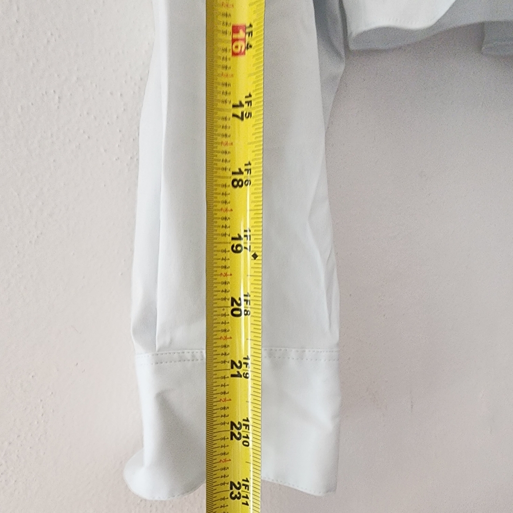Theory Button Front Crop Dress Shirt - Picture 6 of 6